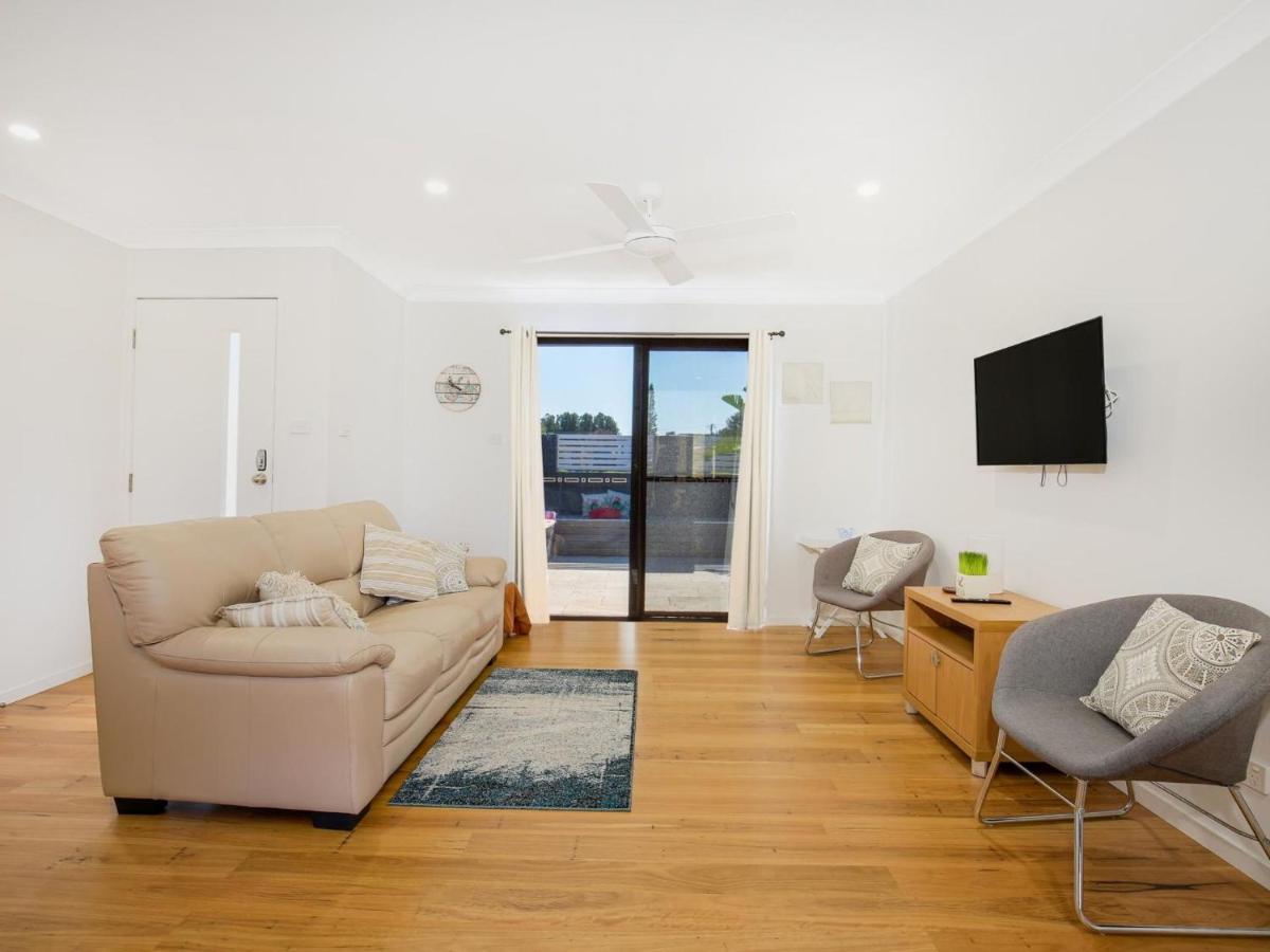 Zelma I Pet Friendly I 4 Min Walk To Holiday home Culburra Beach